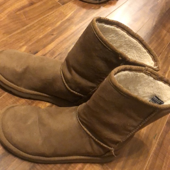 So cute for fall and comfy Set really nicely - Picture 2 of 4